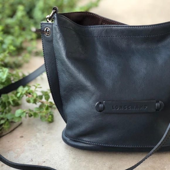 longchamp 3d bucket bag